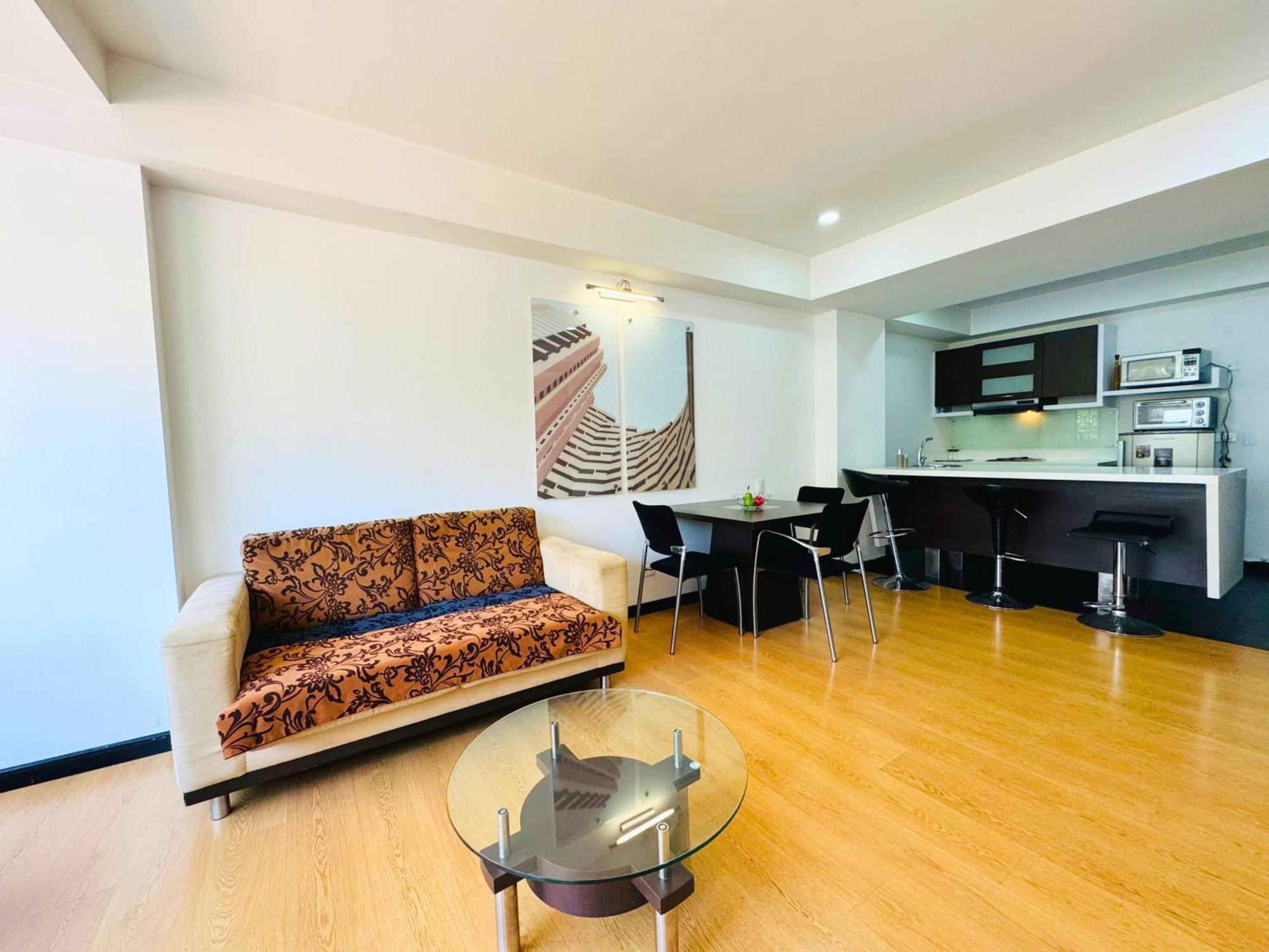 Aparta Suite Continental Bogota Bagian luar foto
