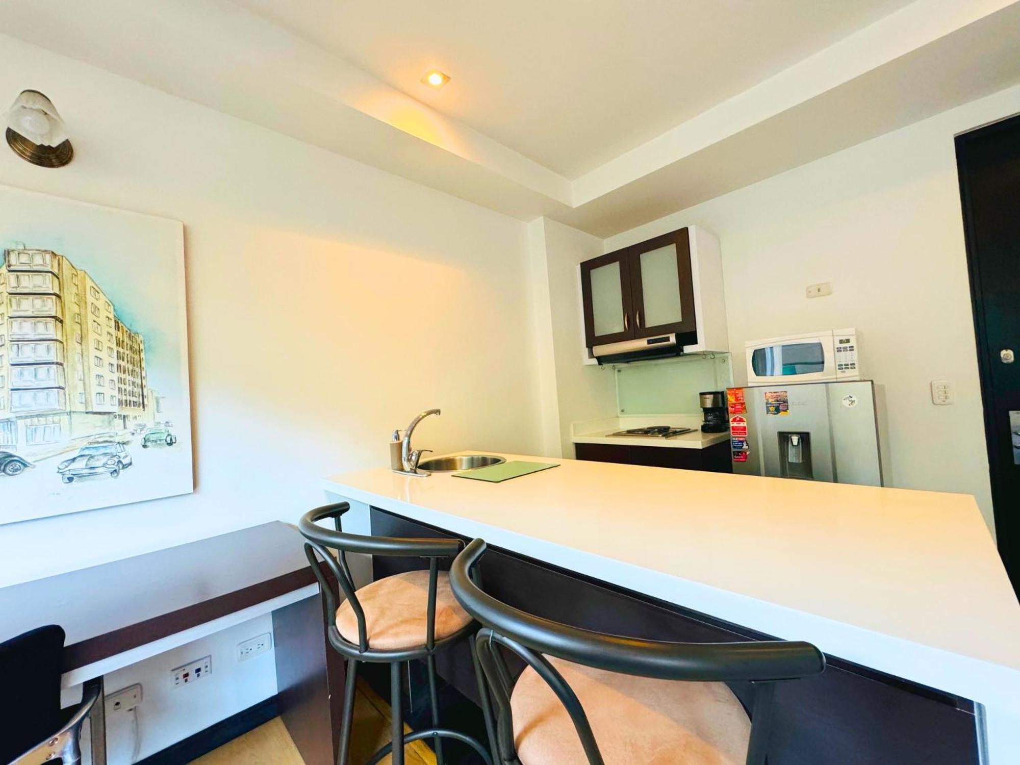 Aparta Suite Continental Bogota Bagian luar foto