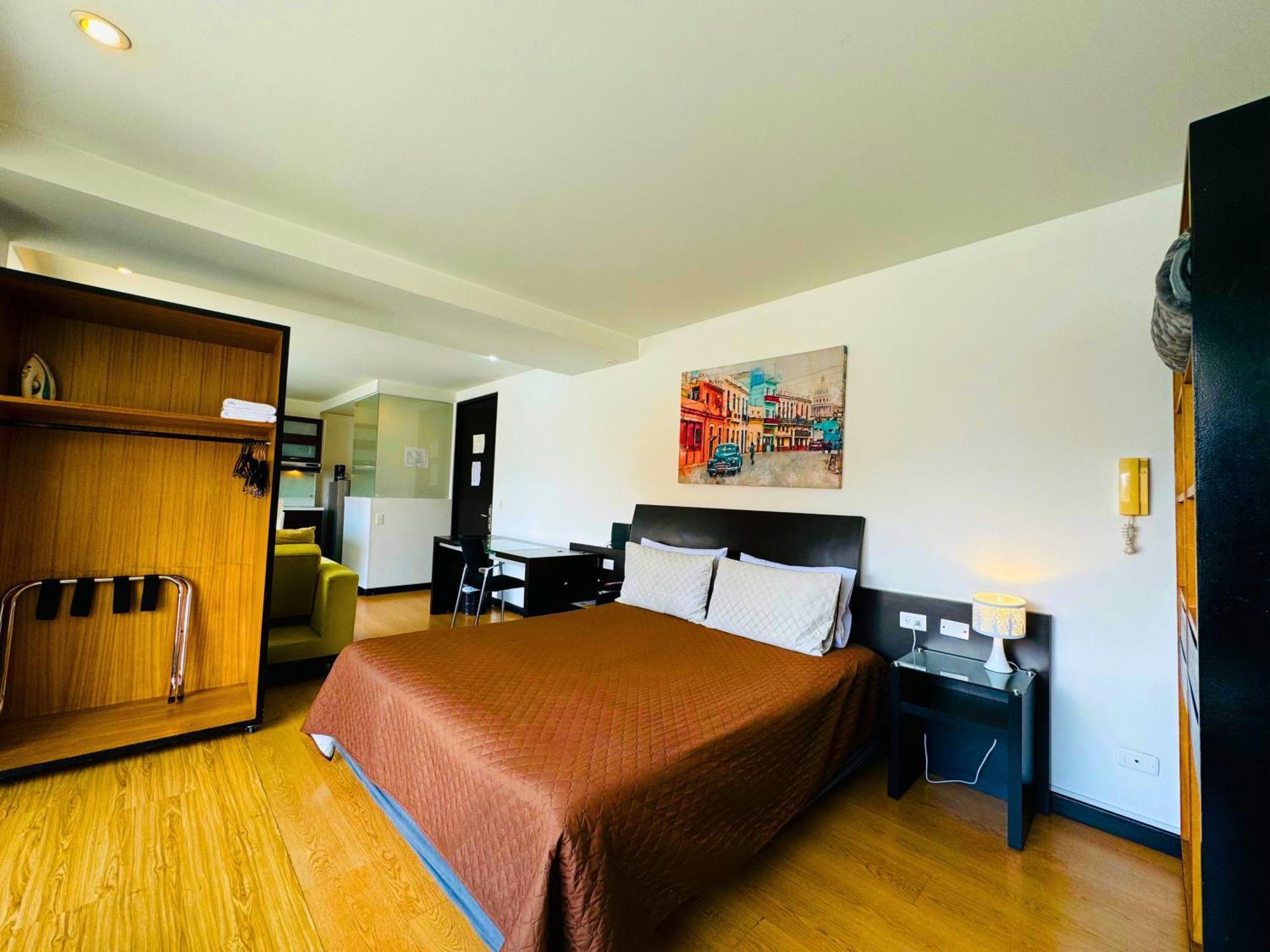 Aparta Suite Continental Bogota Bagian luar foto