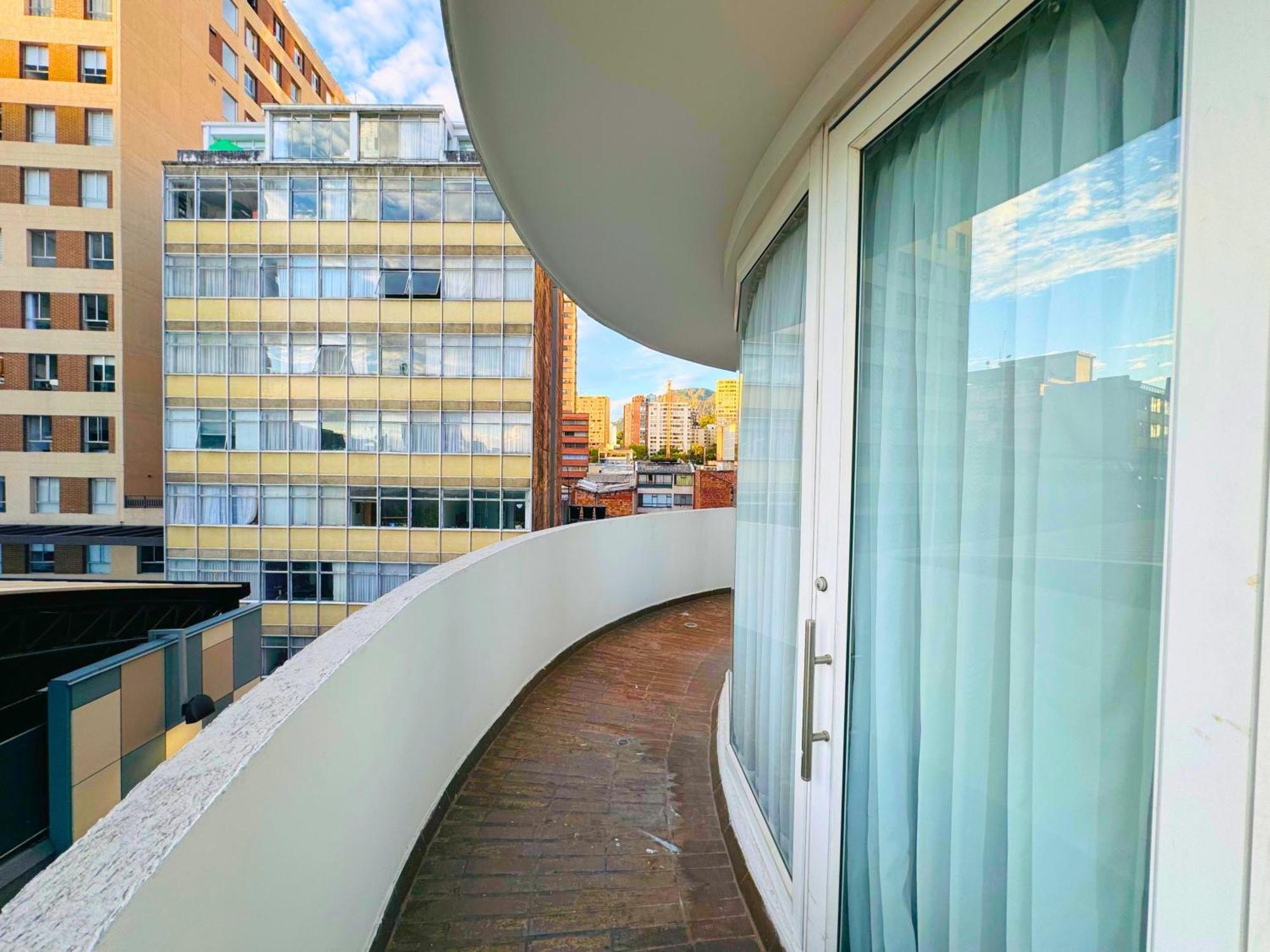 Aparta Suite Continental Bogota Bagian luar foto