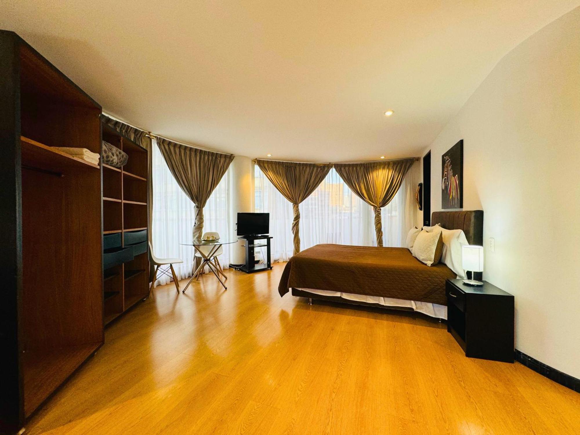 Aparta Suite Continental Bogota Bagian luar foto