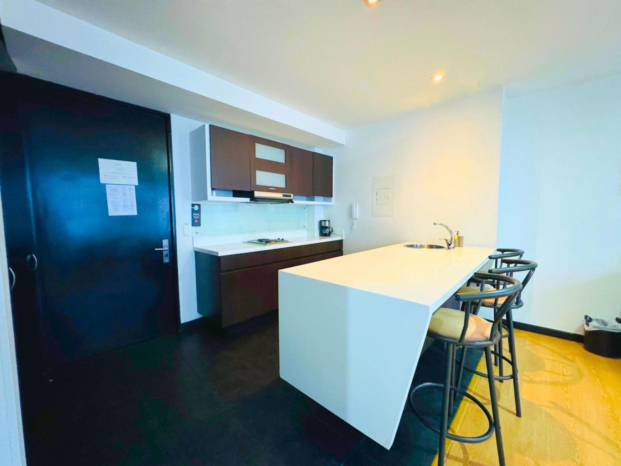 Aparta Suite Continental Bogota Bagian luar foto